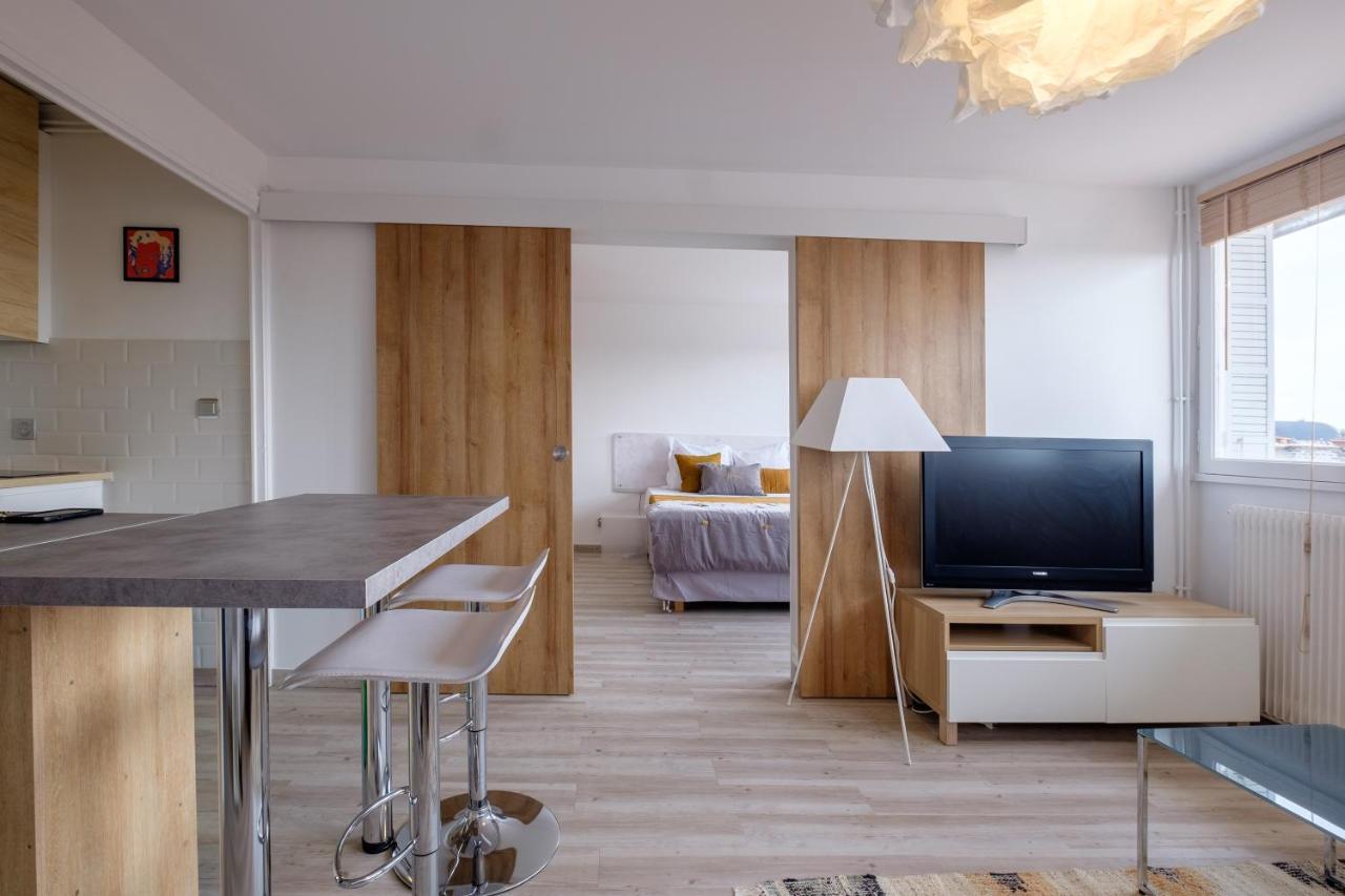 Honore Suite Saint Antoine Lyon Buitenkant foto